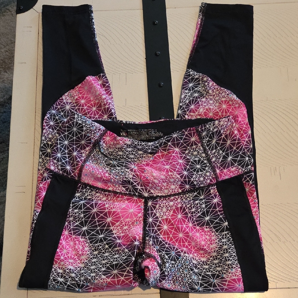 VSX Pink and Black Geometric Leggings